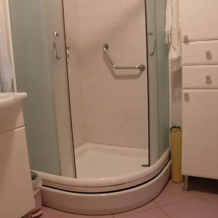 Apartman Neva *