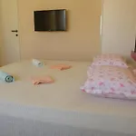 Neva Apartman *